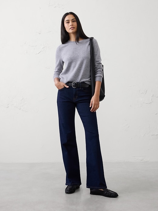 Bootcut Mid-Rise Slim Jean