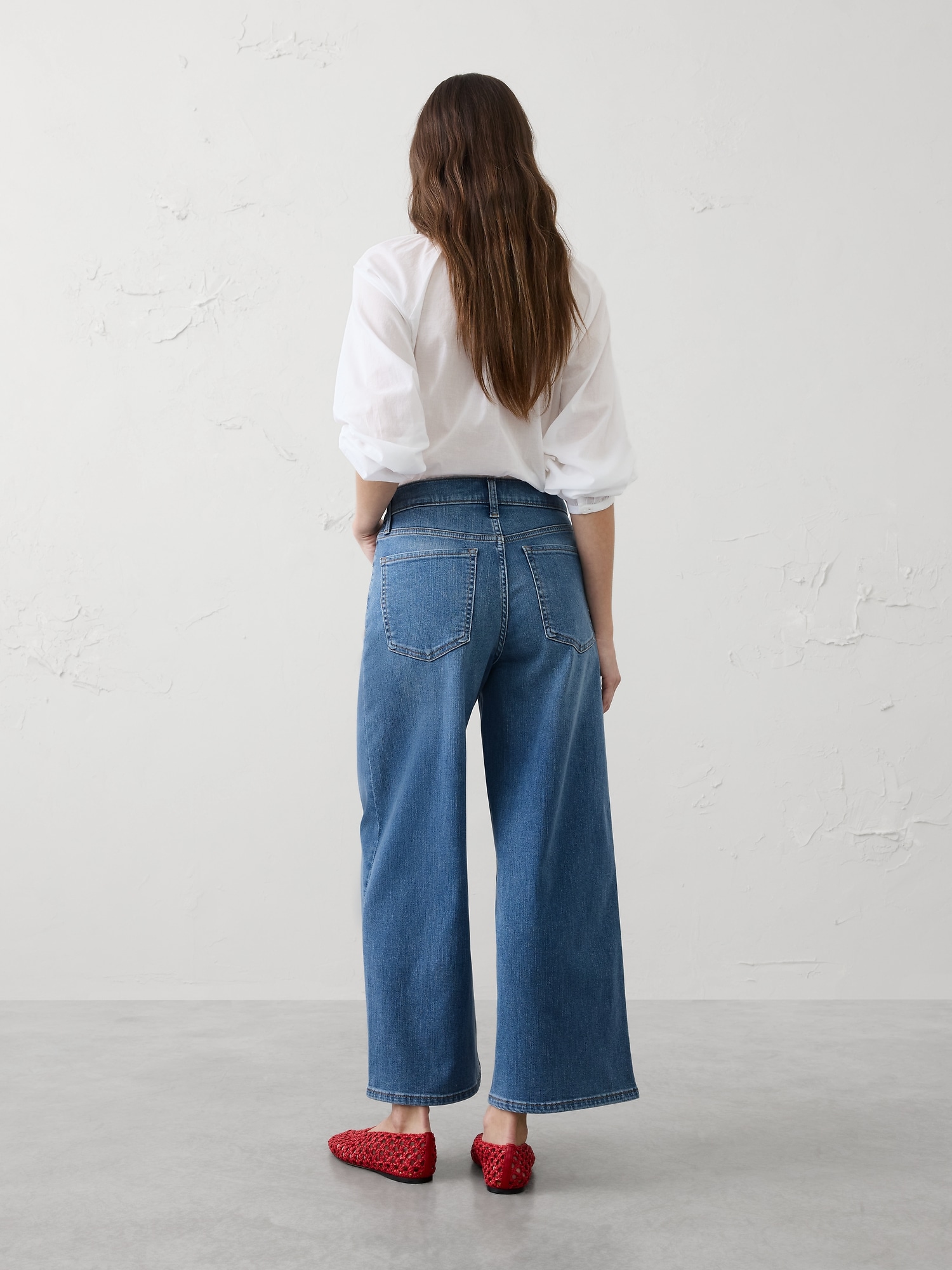 Image number 2 showing, Wide-Leg High-Rise Cropped Jean