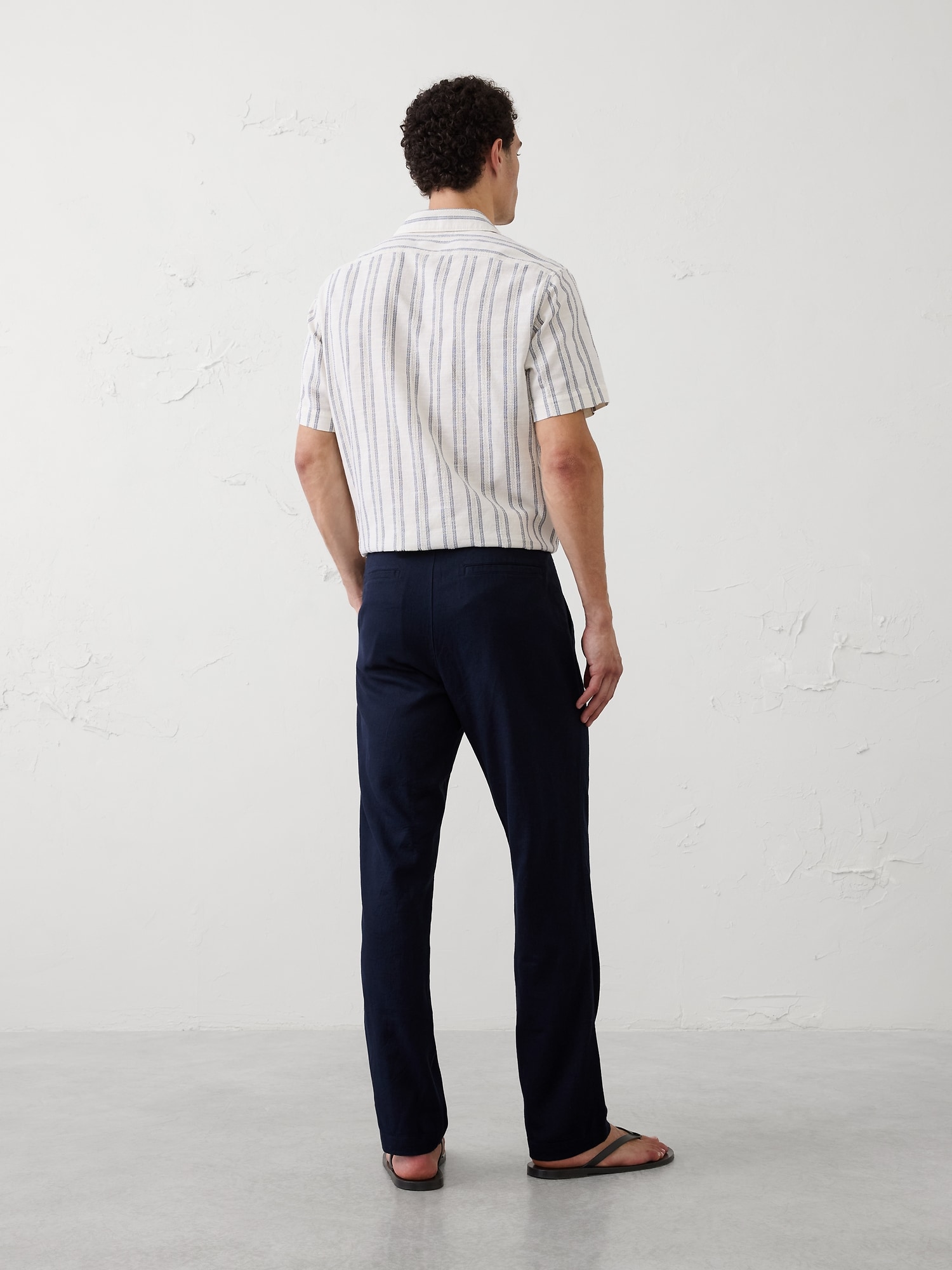Image number 4 showing, Straight-Fit Linen-Blend Pull-On Pant