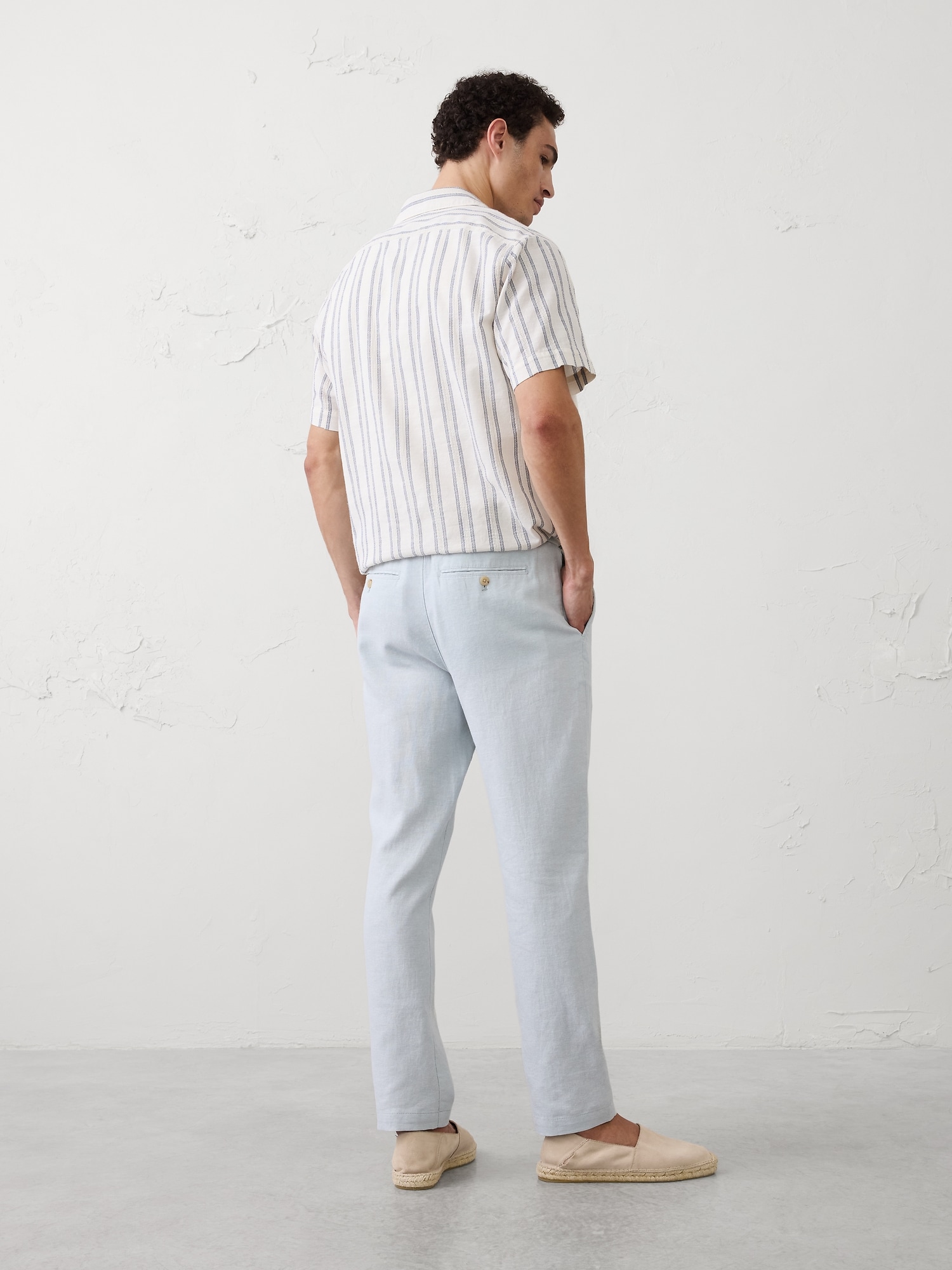 Image number 2 showing, Athletic-Fit Linen-Blend Pant