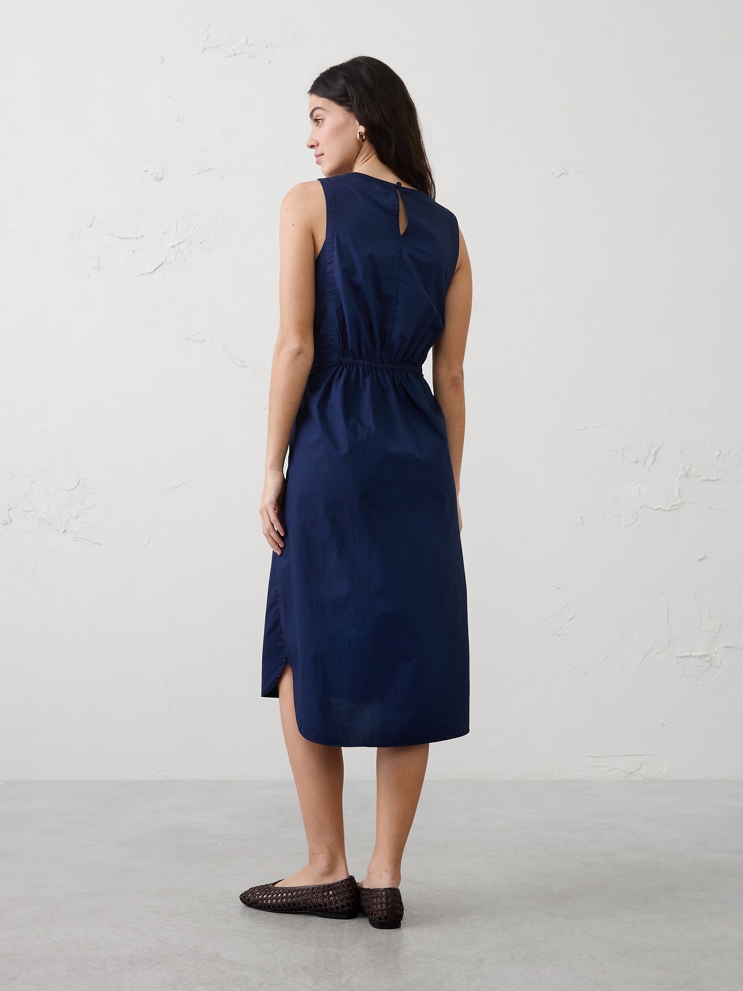 Image number 2 showing, Rounded Hem Poplin Midi Dress