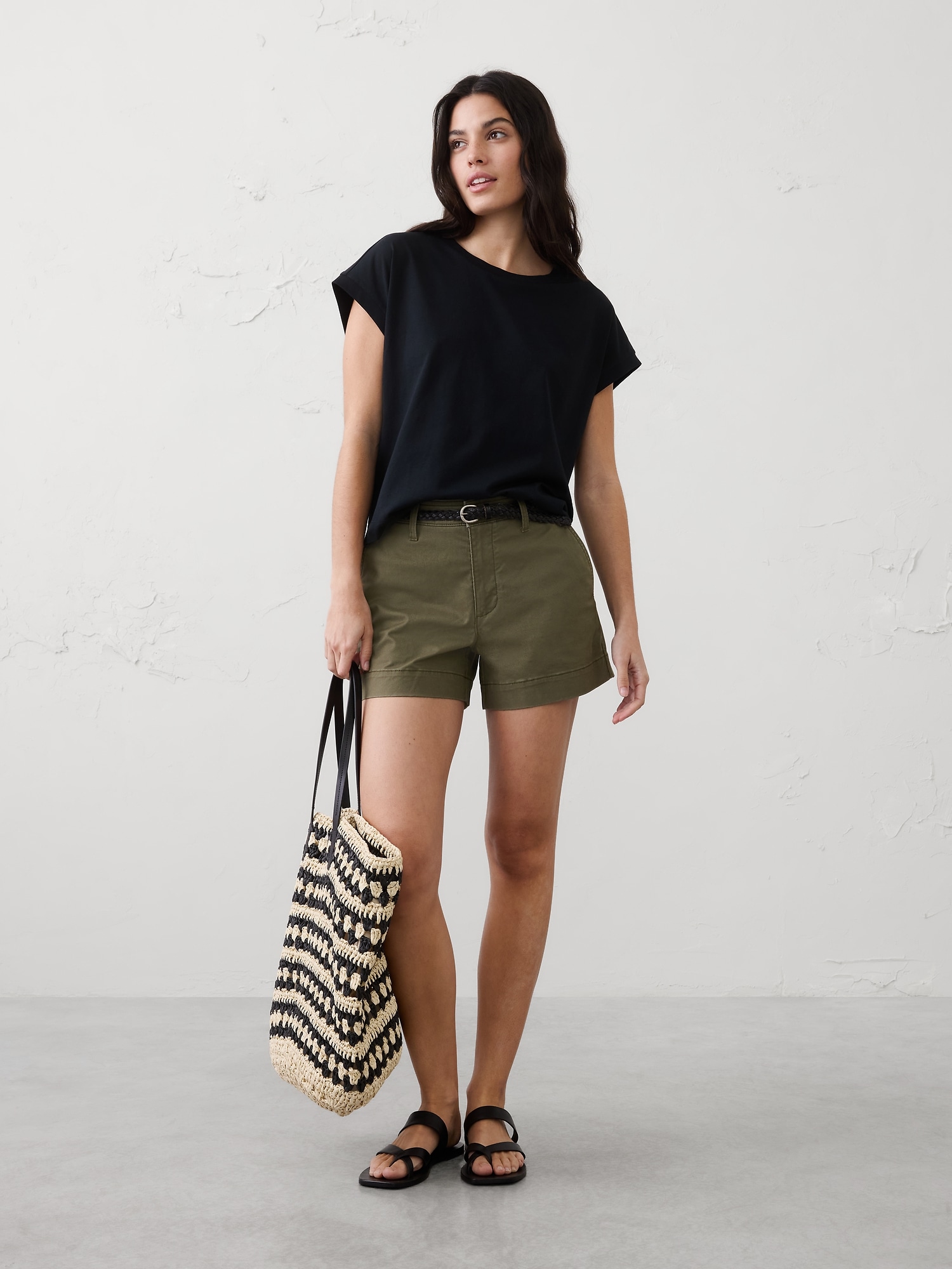 Image number 1 showing, Mid-Rise Chino Short