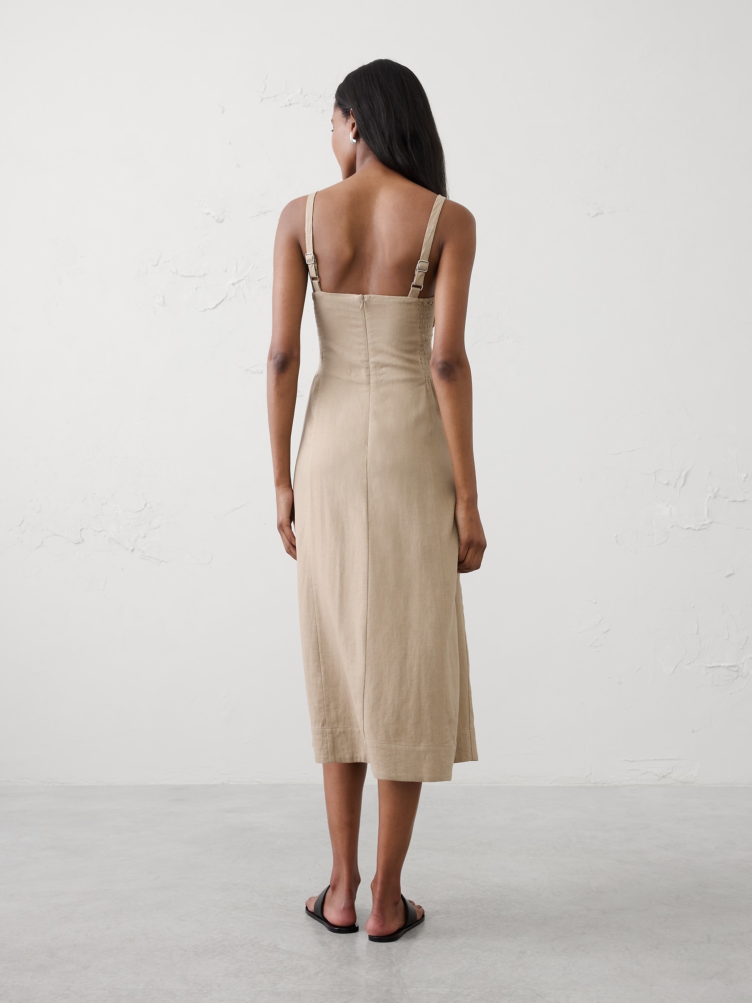 Image number 2 showing, Linen-Blend Strappy Twist-Front Midi Dress