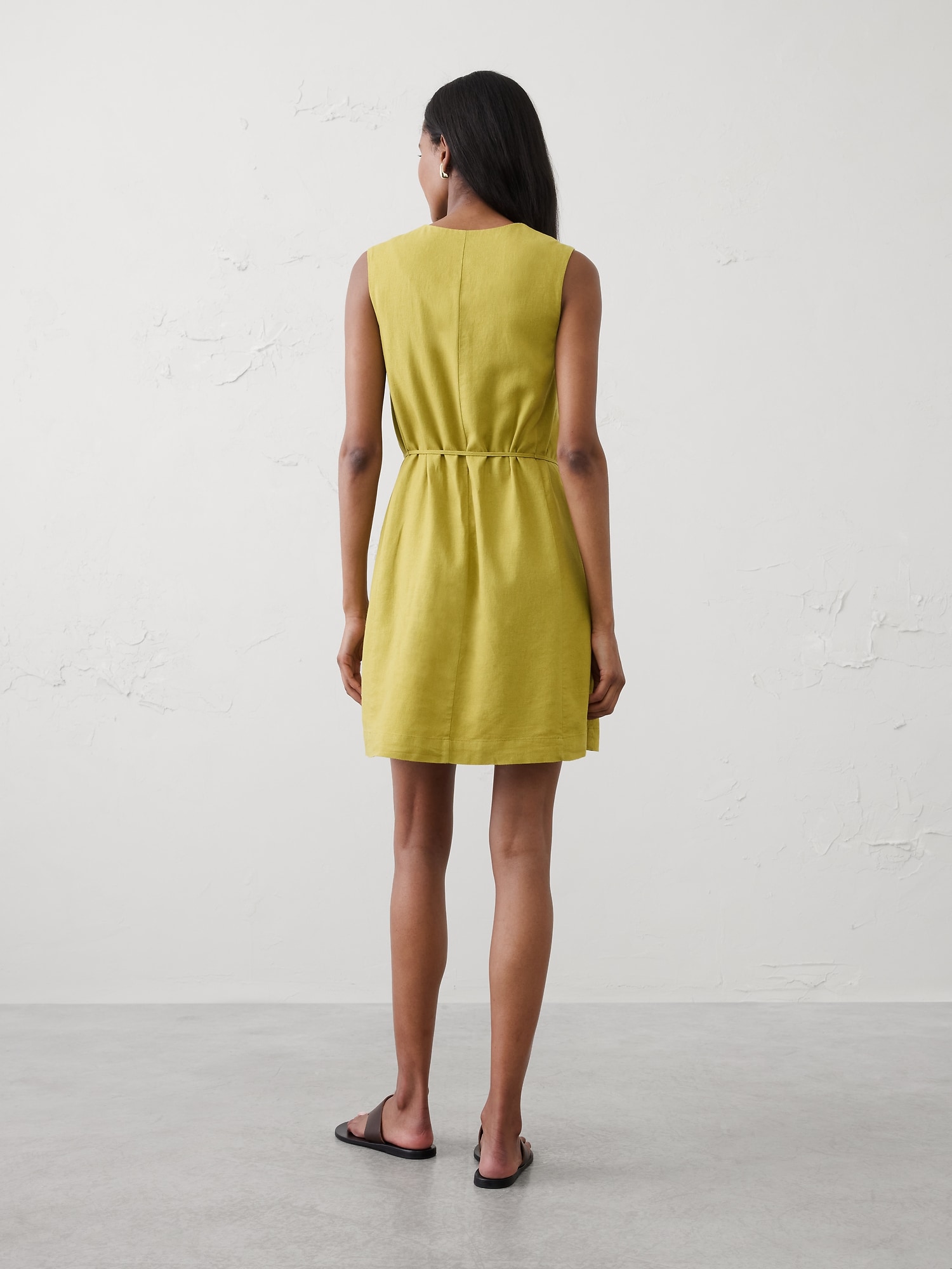 Image number 2 showing, Linen-Blend Button-Front Above-Knee Dress