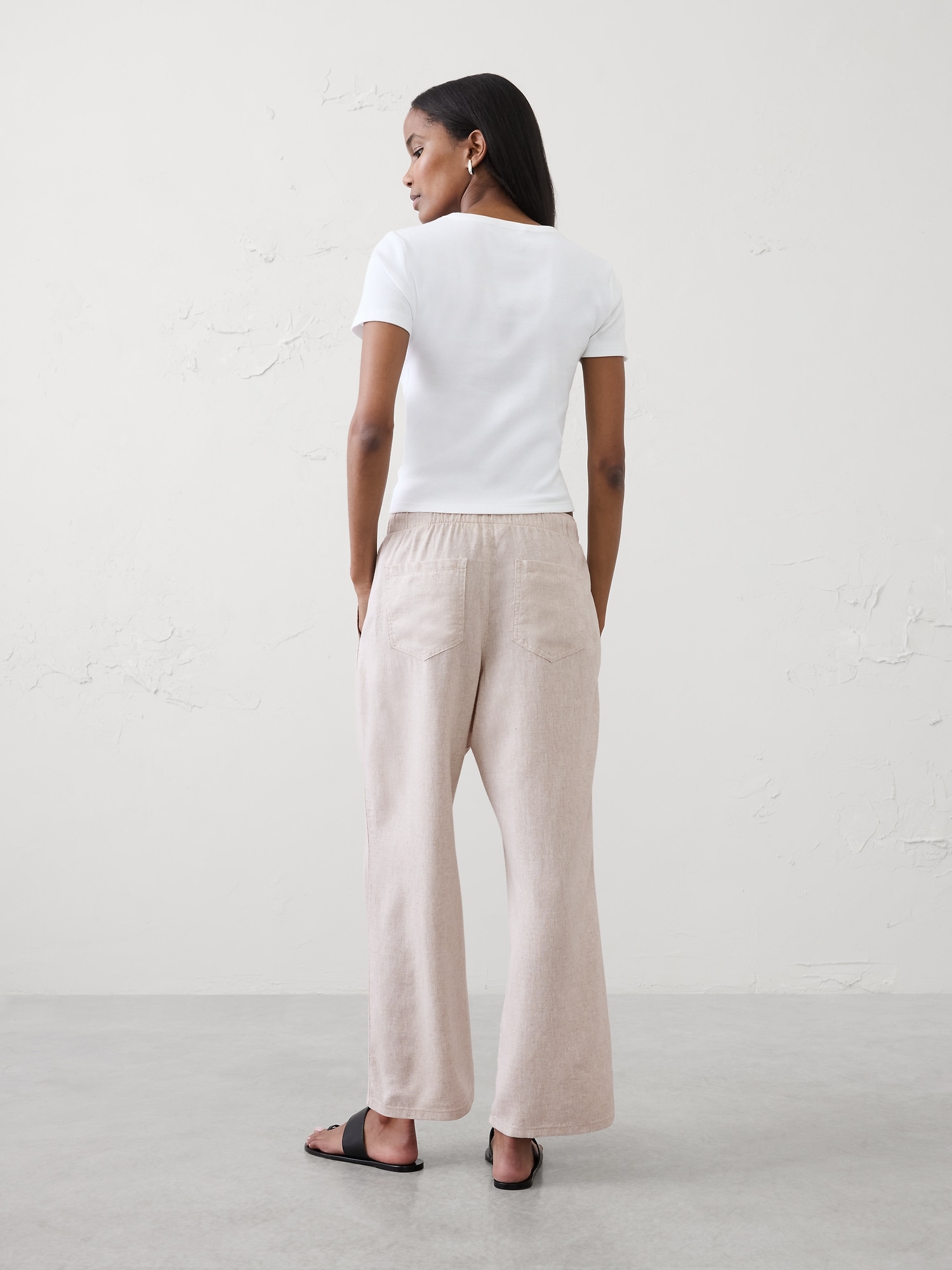 Image number 2 showing, Straight-Leg Mid-Rise Linen-Blend Pant