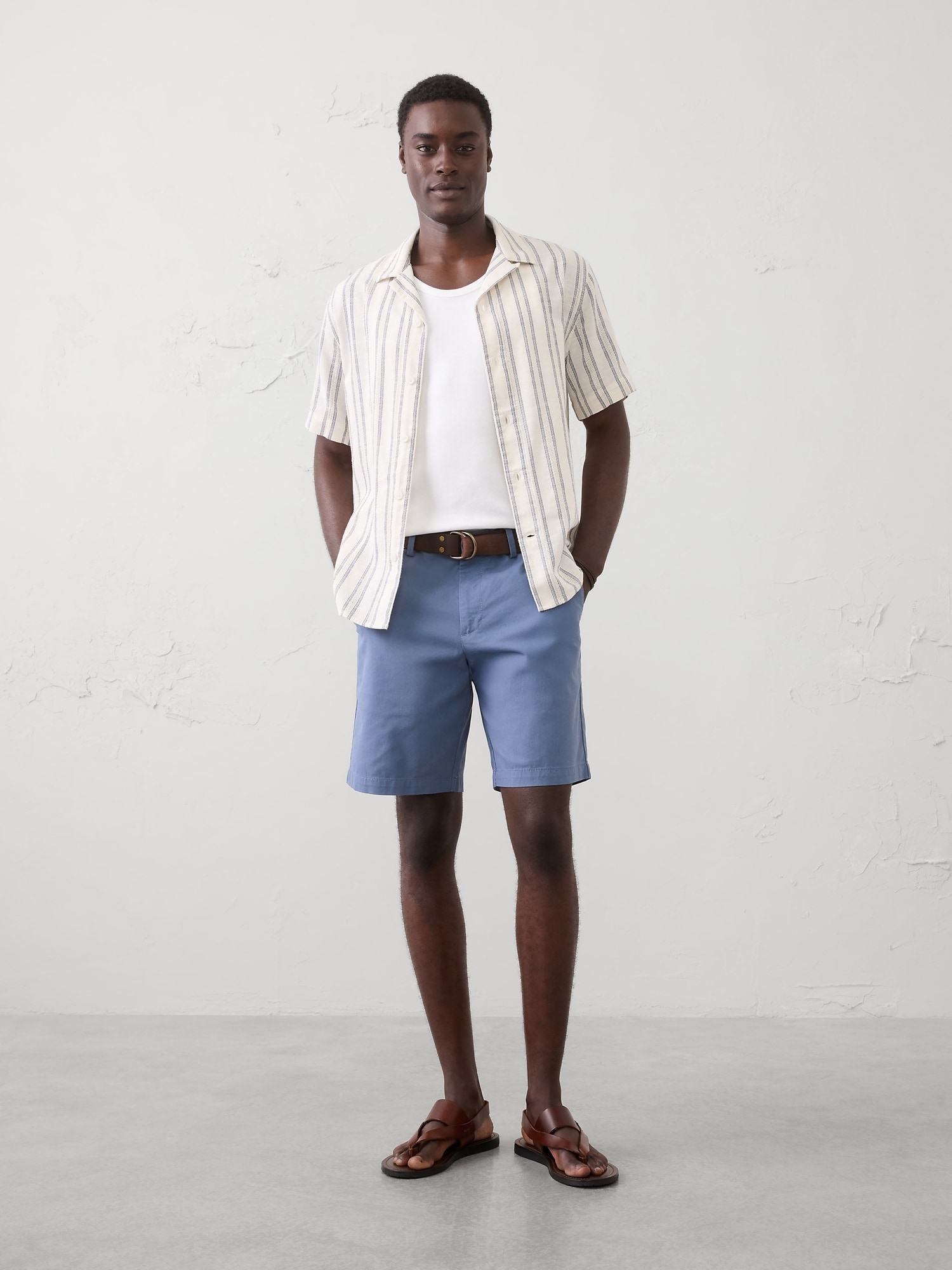 Image number 1 showing, Slim-Fit 9" Lived-In Short