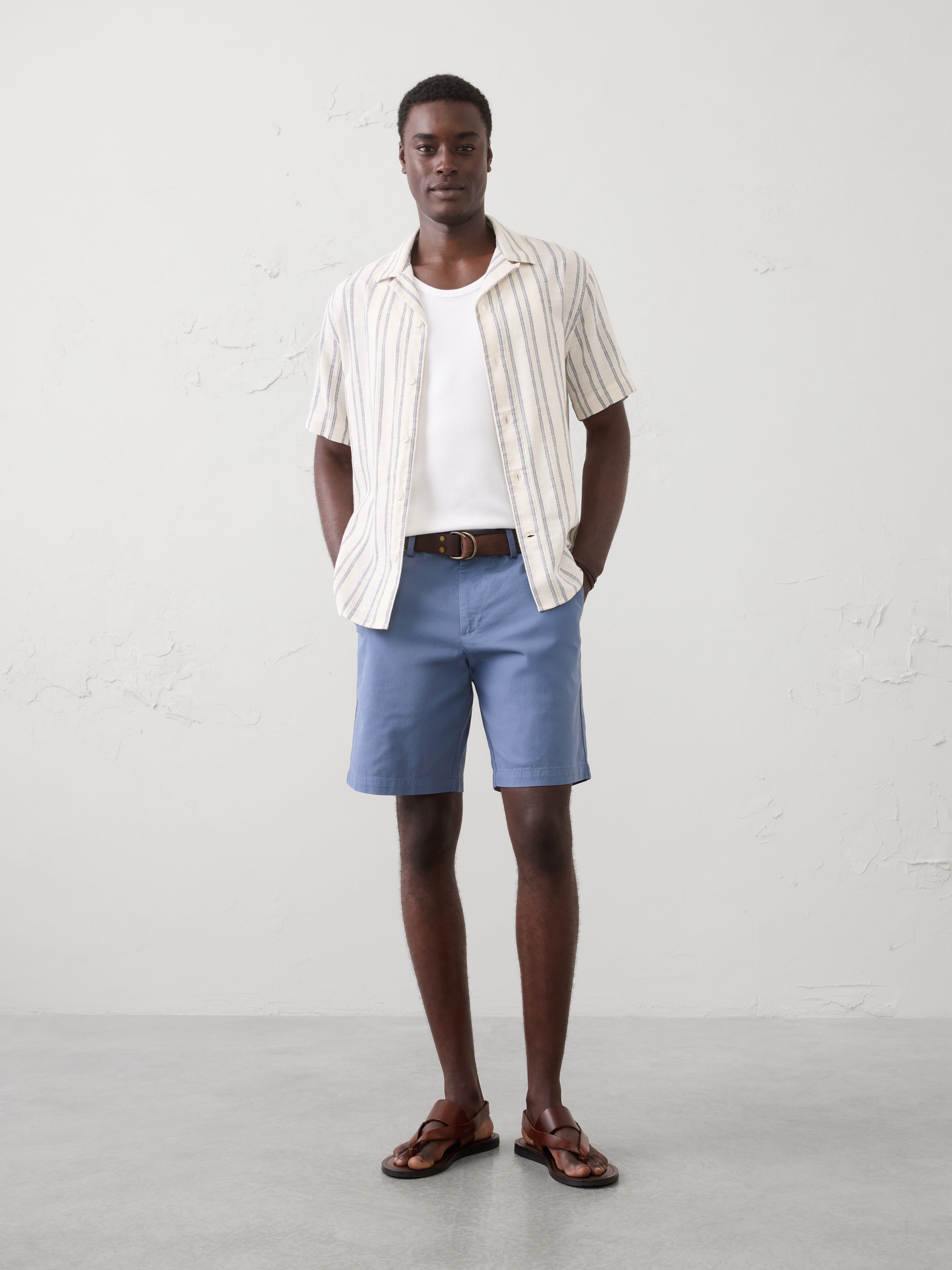 Slim-Fit 9" Lived-In Short