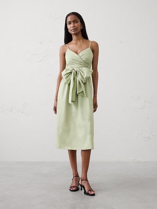 green emerald velvet dress Banana Republic