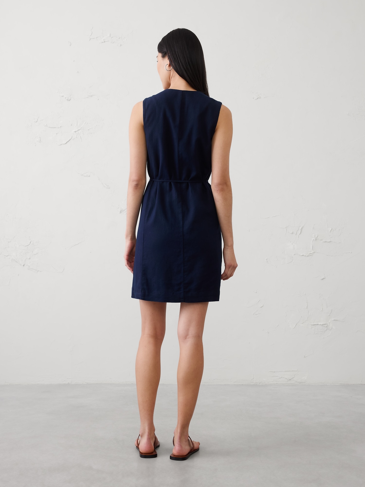 Image number 2 showing, Linen-Blend Button-Front Above-Knee Dress