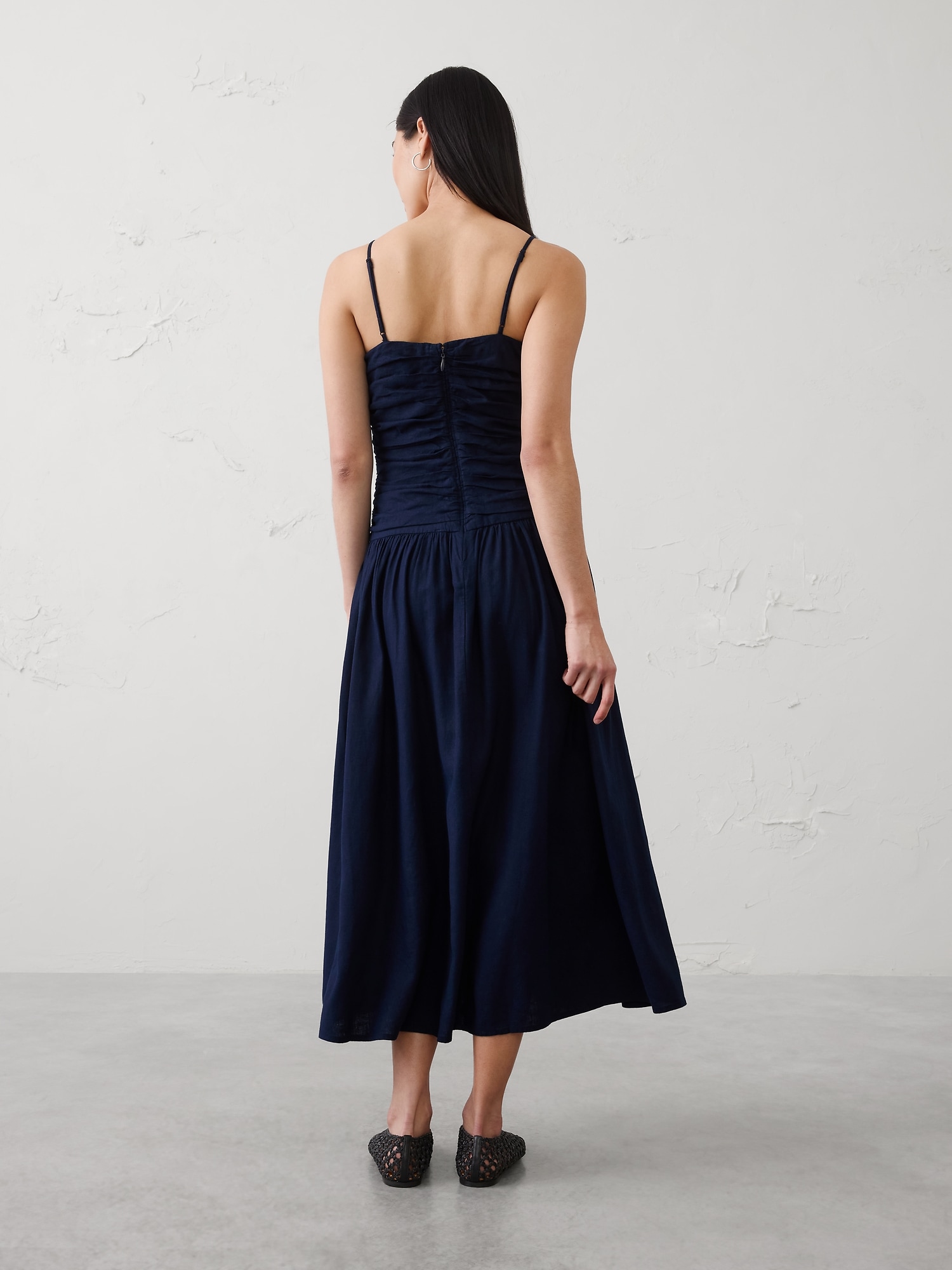 Image number 5 showing, Linen-Blend Strappy Ruched-Bodice Maxi Dress