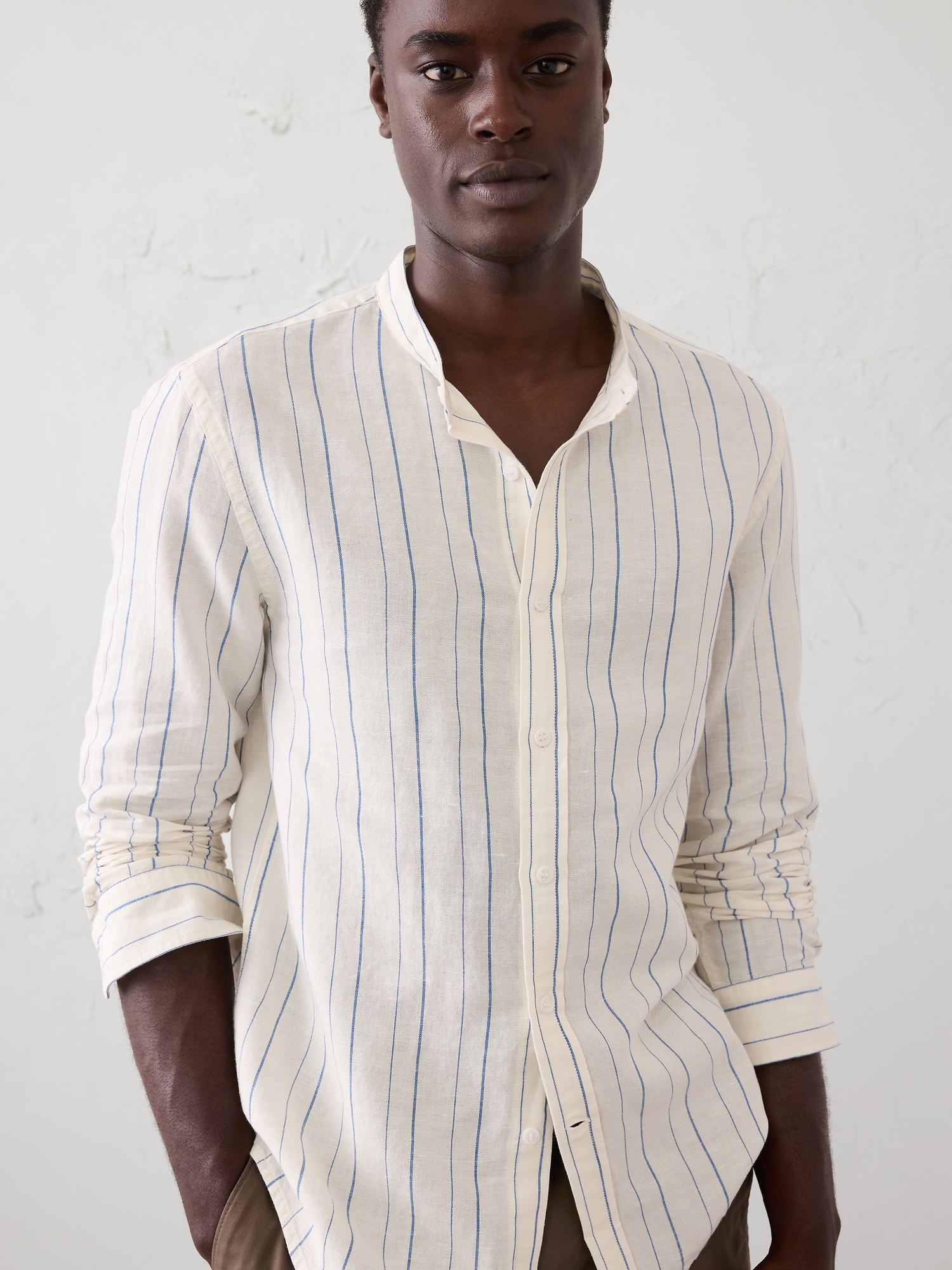 Image number 3 showing, Slim-Fit Linen-Blend Banded-Collar Shirt