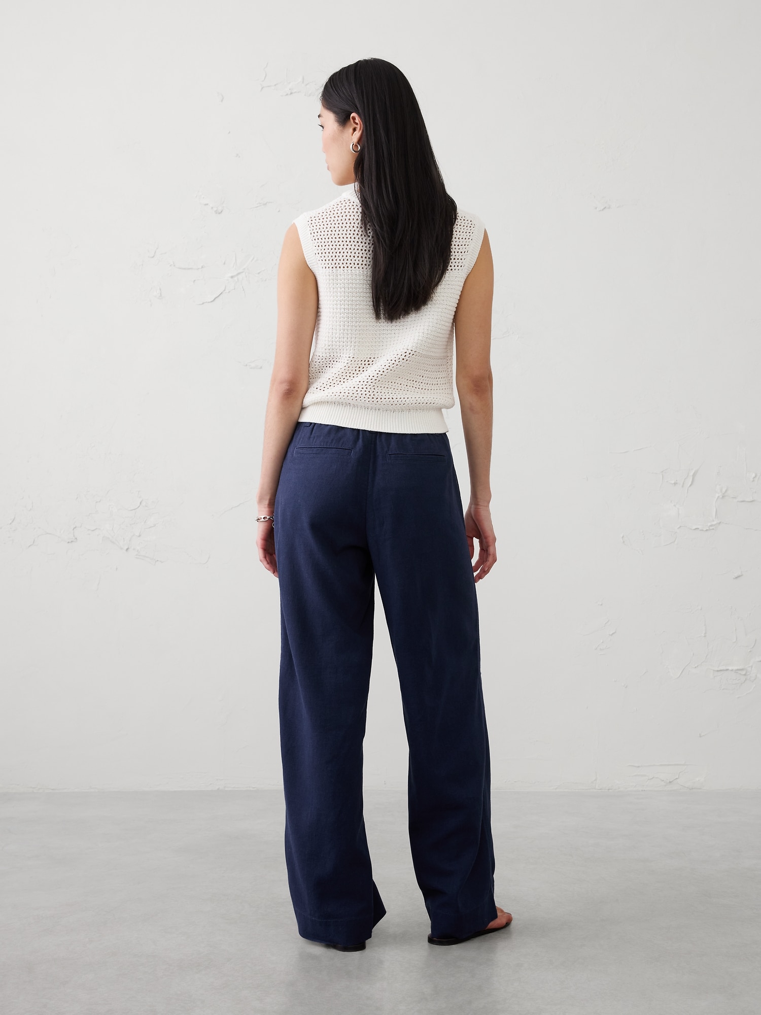 Image number 2 showing, Straight High-Rise Linen-Blend Utility Pant