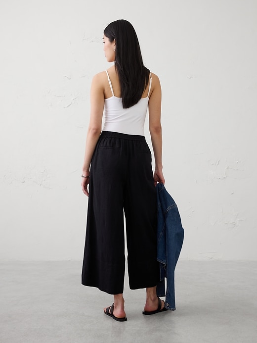 Anyday Wide-Leg High-Rise Linen-Blend Cropped Pant | Banana