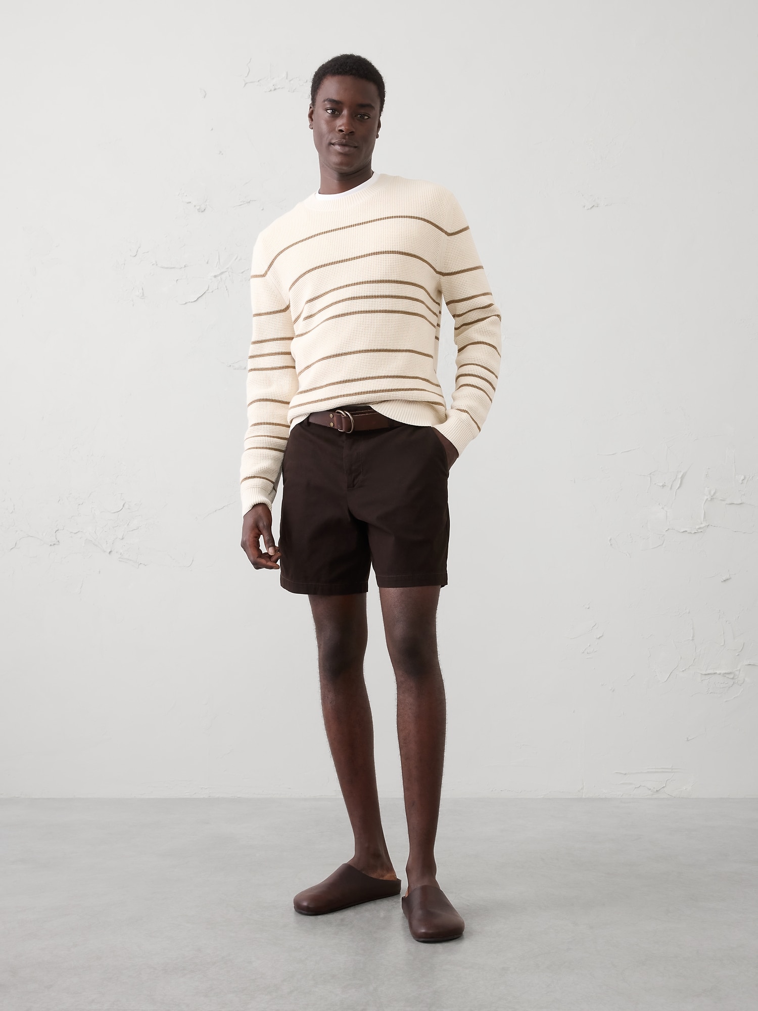 Image number 1 showing, Slim-Fit 7" Lived-In Short