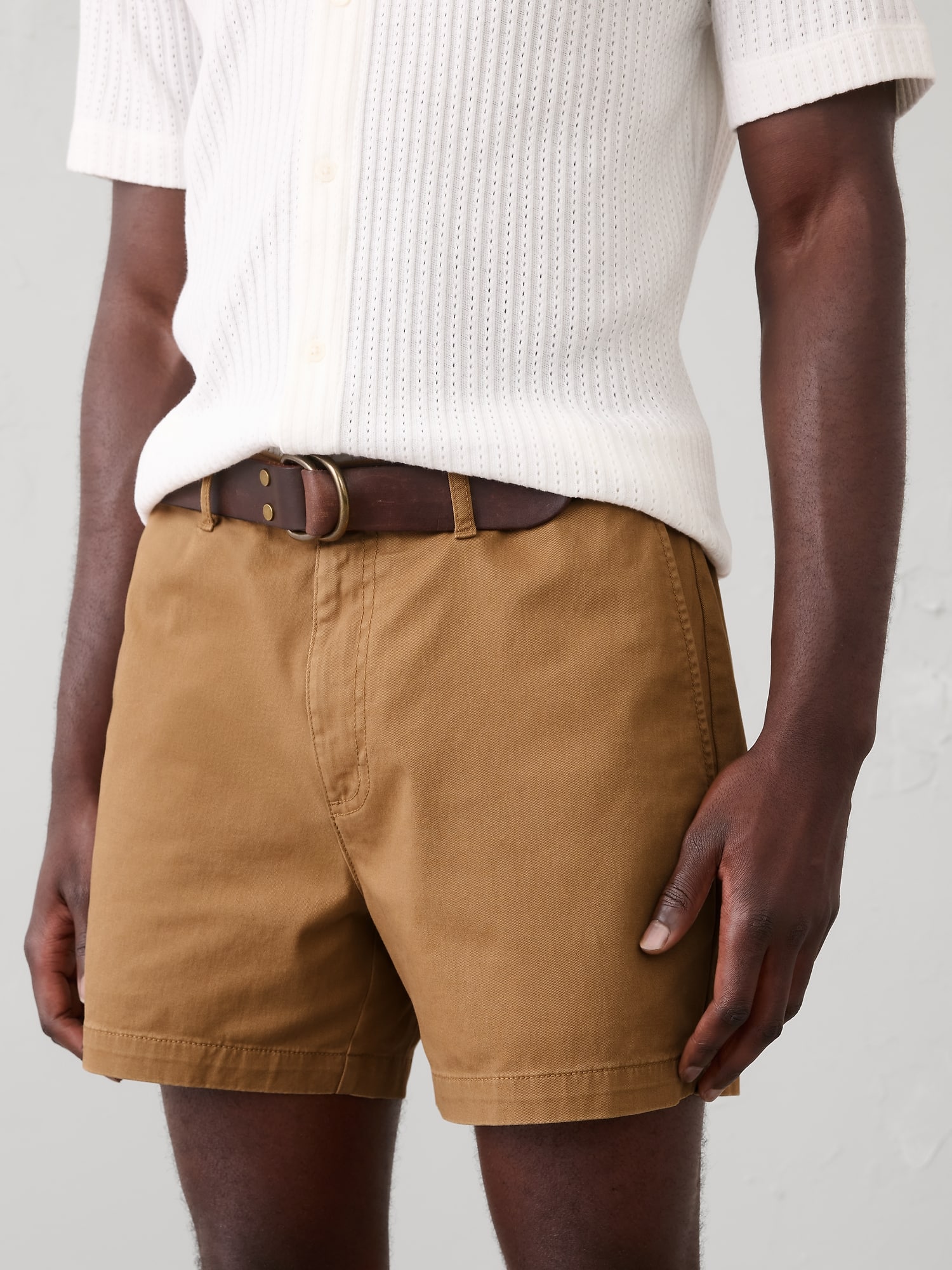 Image number 6 showing, Slim-Fit 5" Summerweight Chino Short