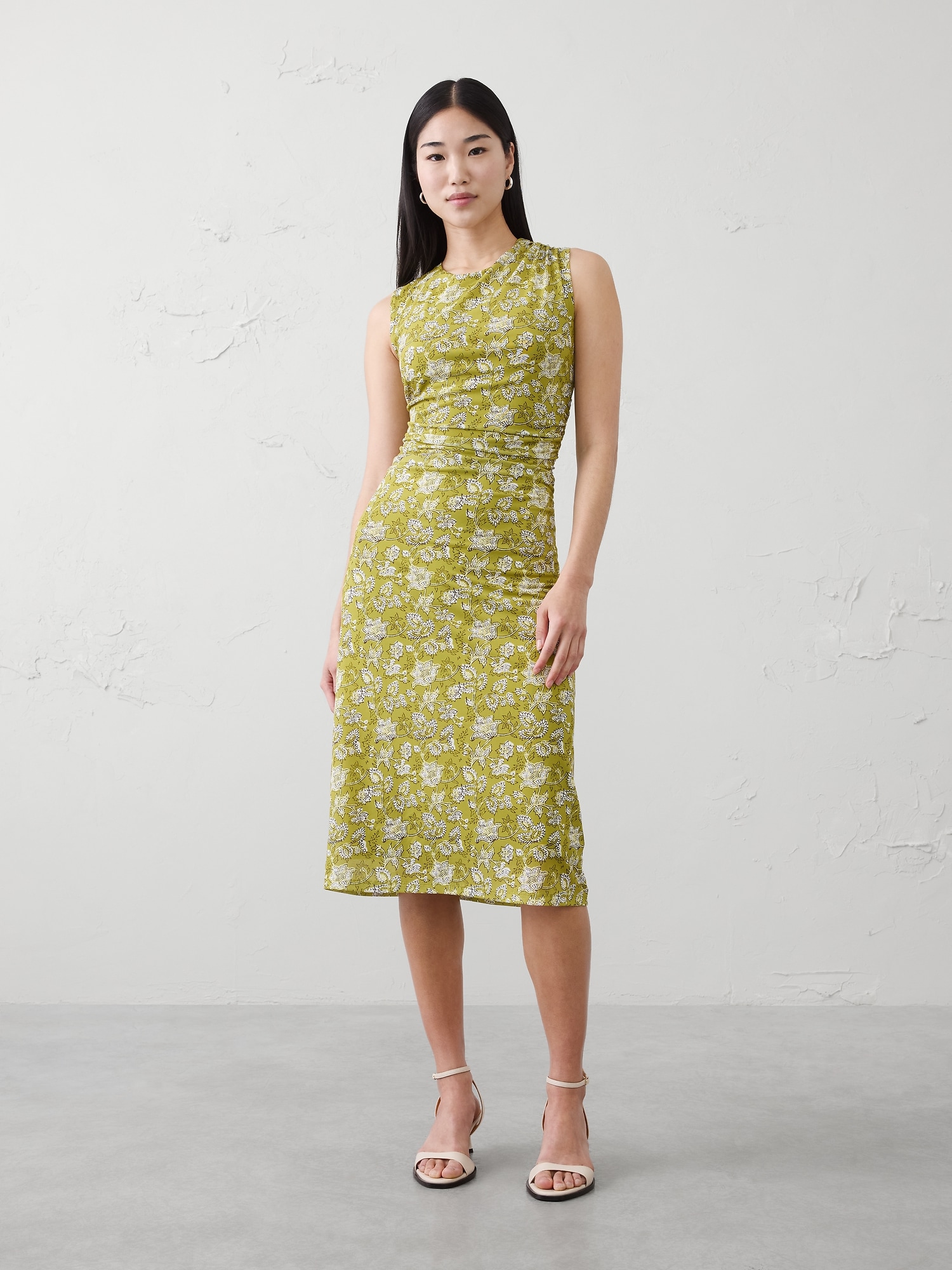 Image number 1 showing, Shirred-Waist Midi Dress