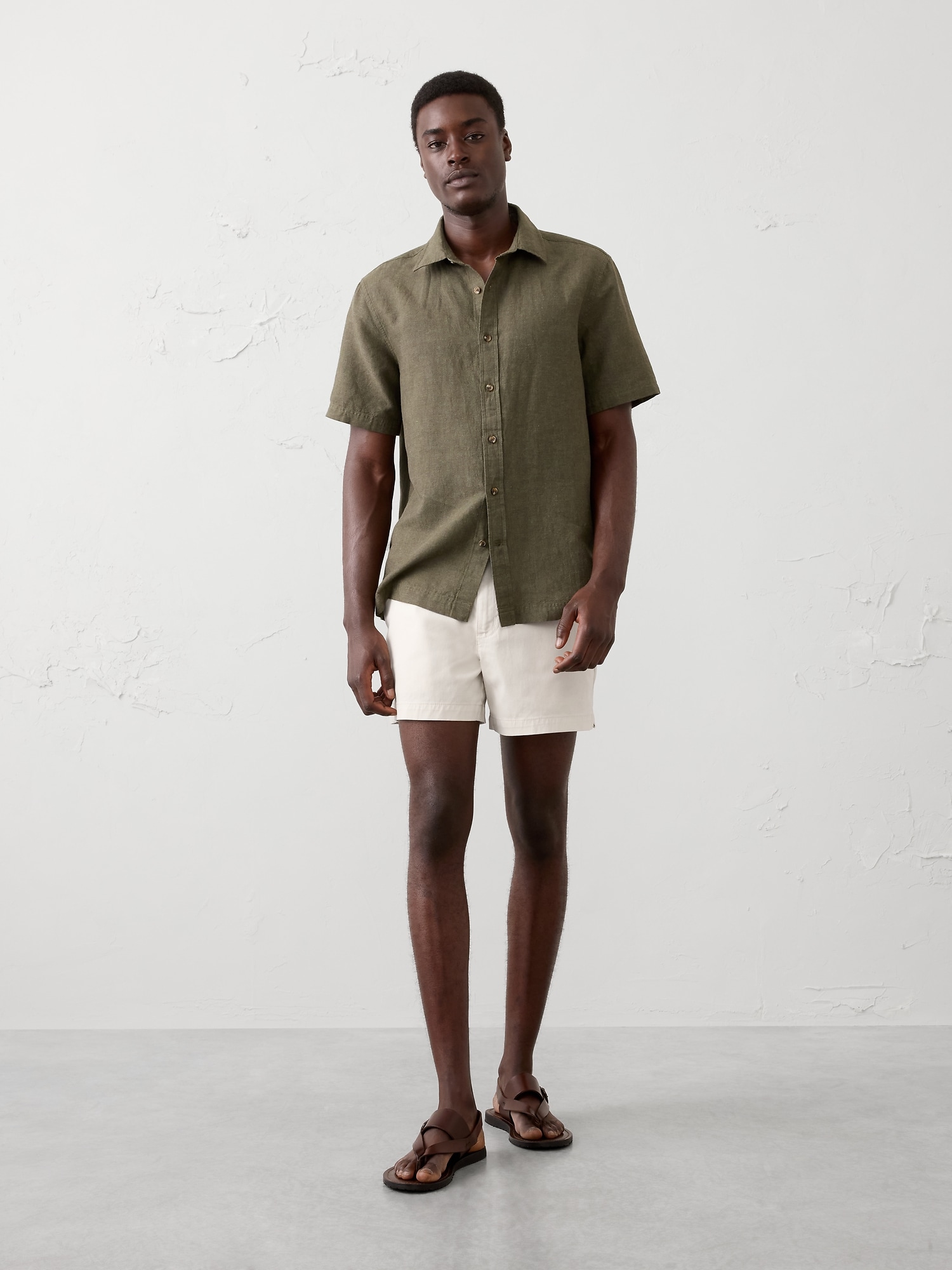 Image number 1 showing, Slim-Fit 5" Summerweight Chino Short