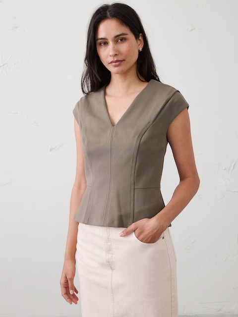Seamed Hourglass Top