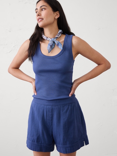 Ribbed Scoop-Neck Tank