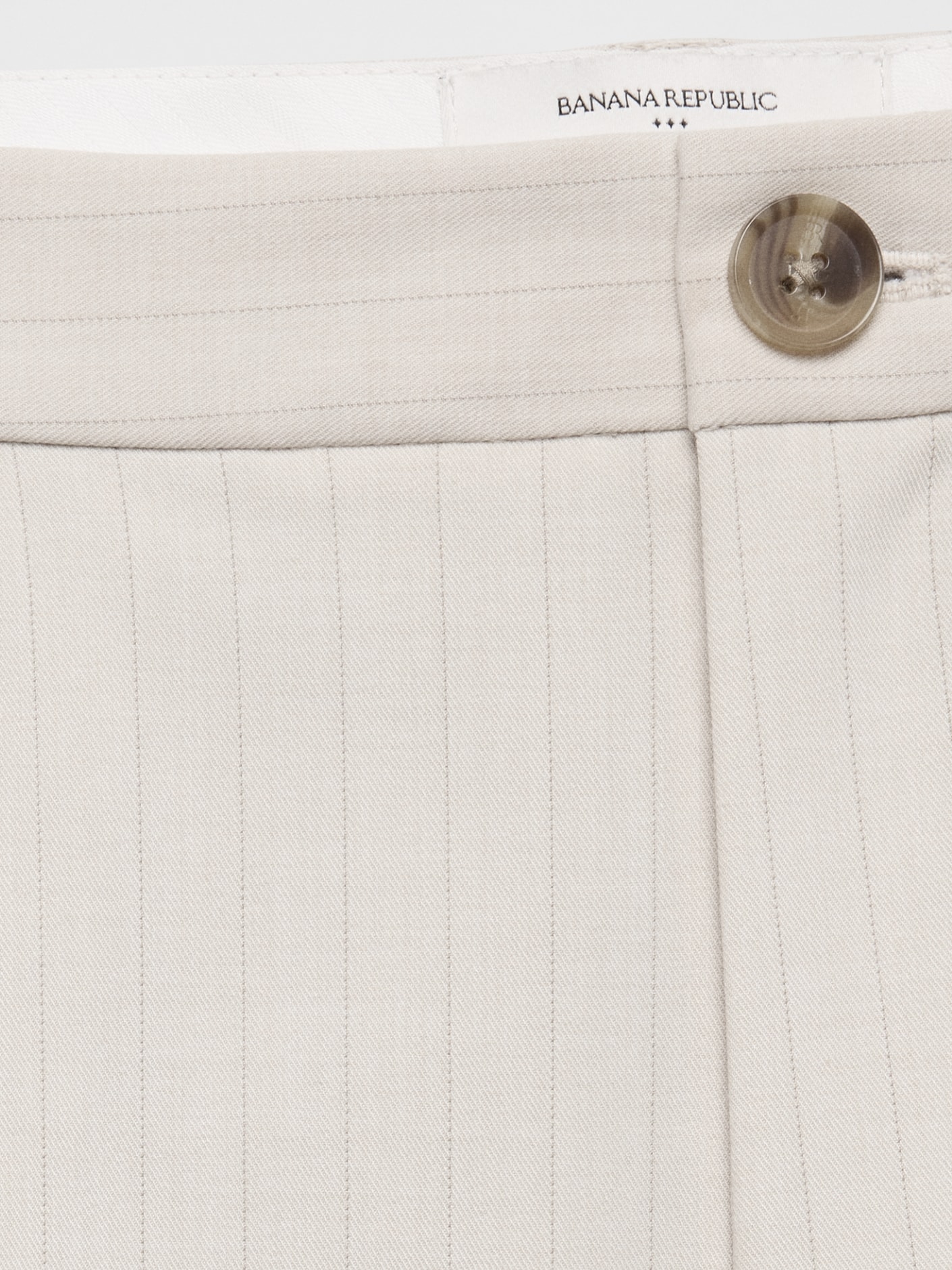 Image number 2 showing, Straight-Leg Mid-Rise Relaxed Trouser
