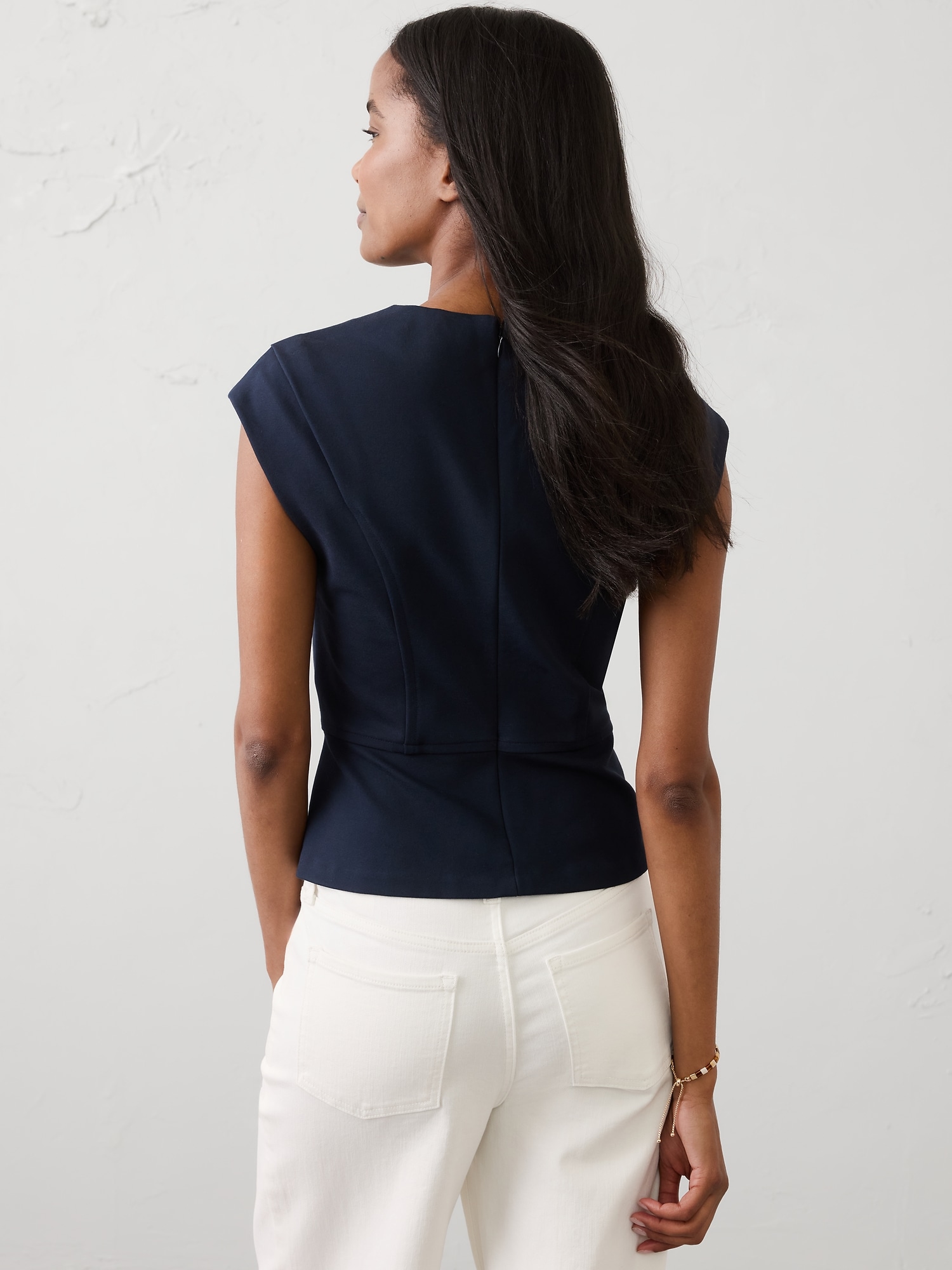 Image number 2 showing, Seamed Hourglass Top