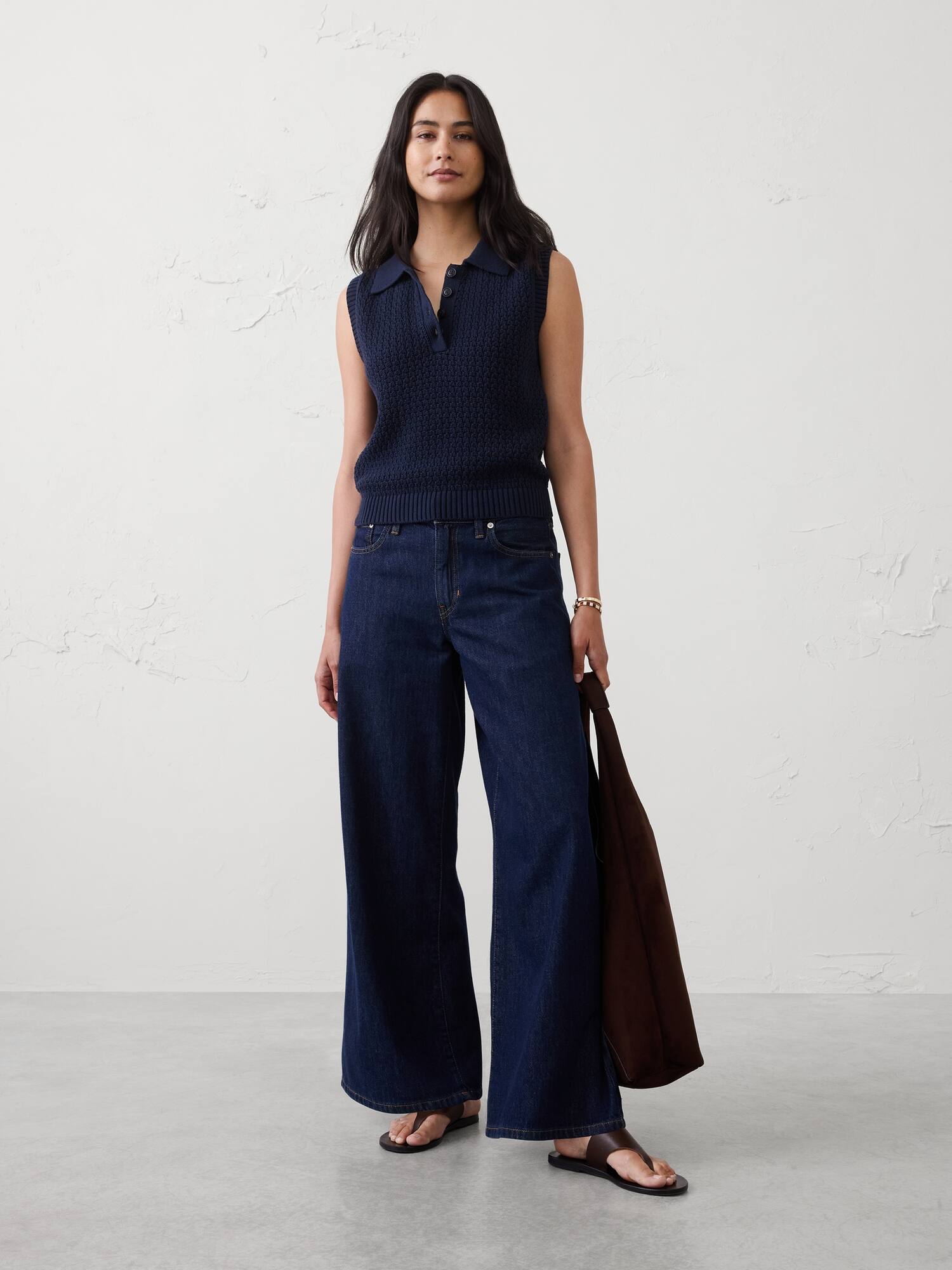 Wide-Leg Mid-Rise Jean