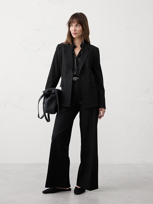 Sculpted Stretch Classic Blazer | Banana Republic Factory