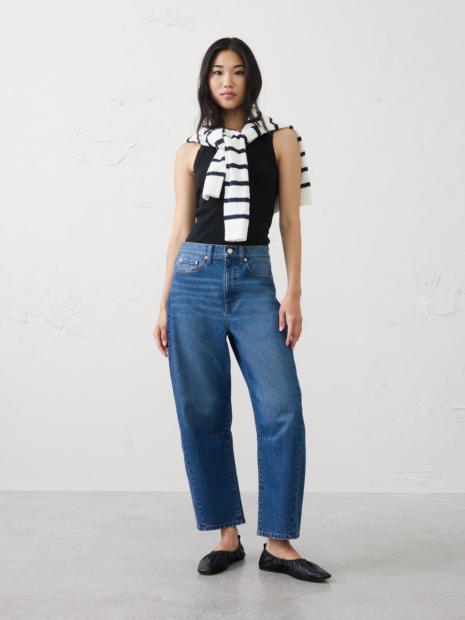 Image number 1 showing, Barrel-Leg Mid-Rise Jean