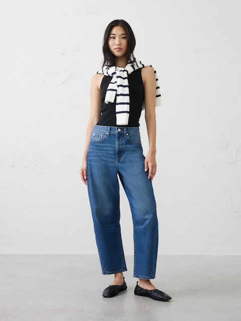 Barrel-Leg Mid-Rise Jean