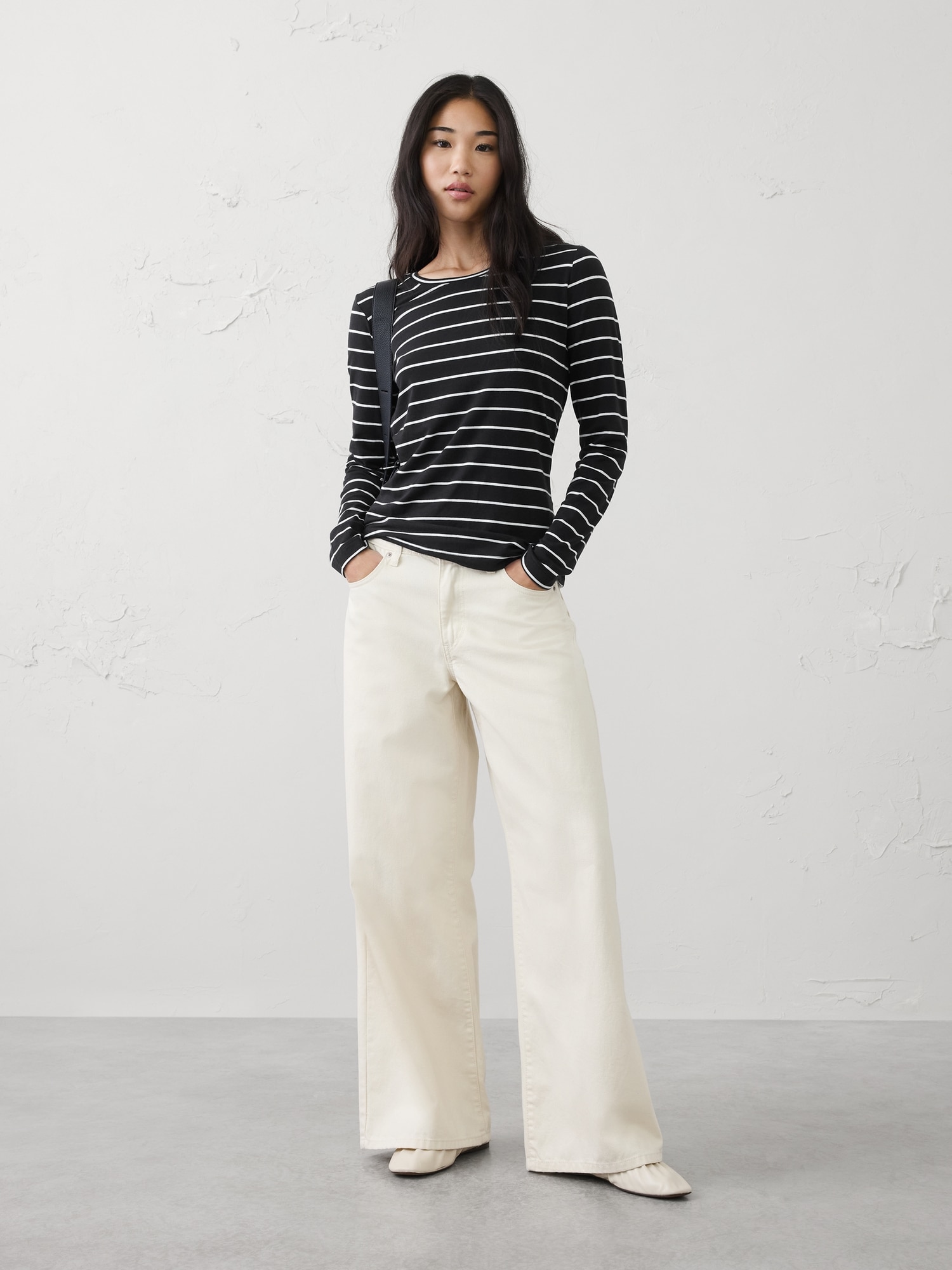 Image number 1 showing, Timeless Long-Sleeve Crew-Neck T-Shirt