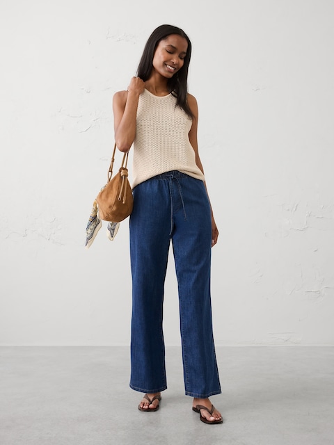 Straight-Leg Mid-Rise Summerweight Pull-On Jean