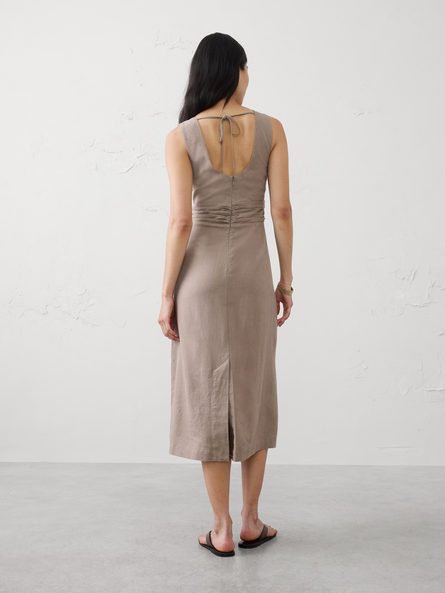 Image number 2 showing, Linen-Blend Cutout Midi Dress