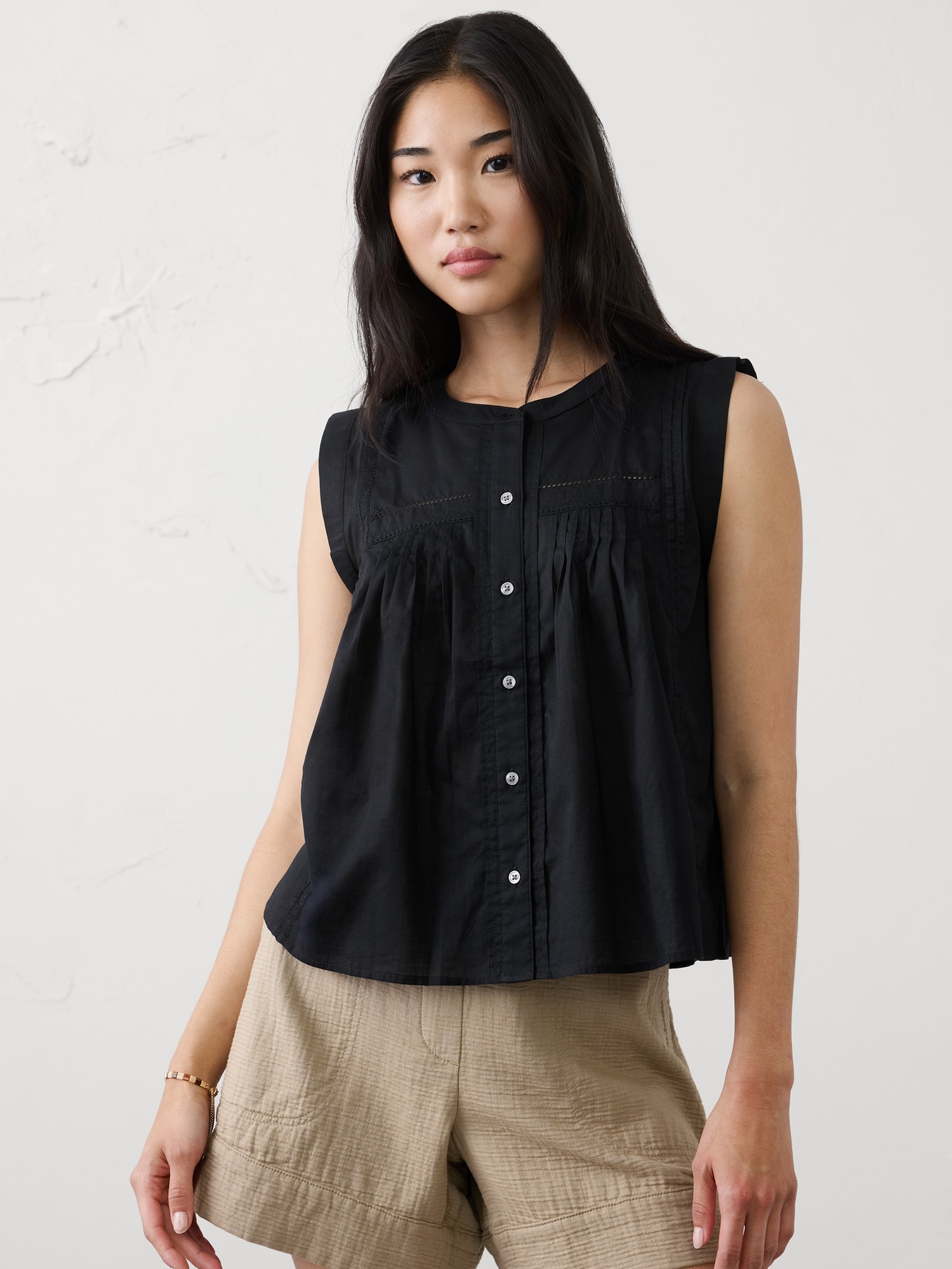 Image number 1 showing, Picot High-Neck Top