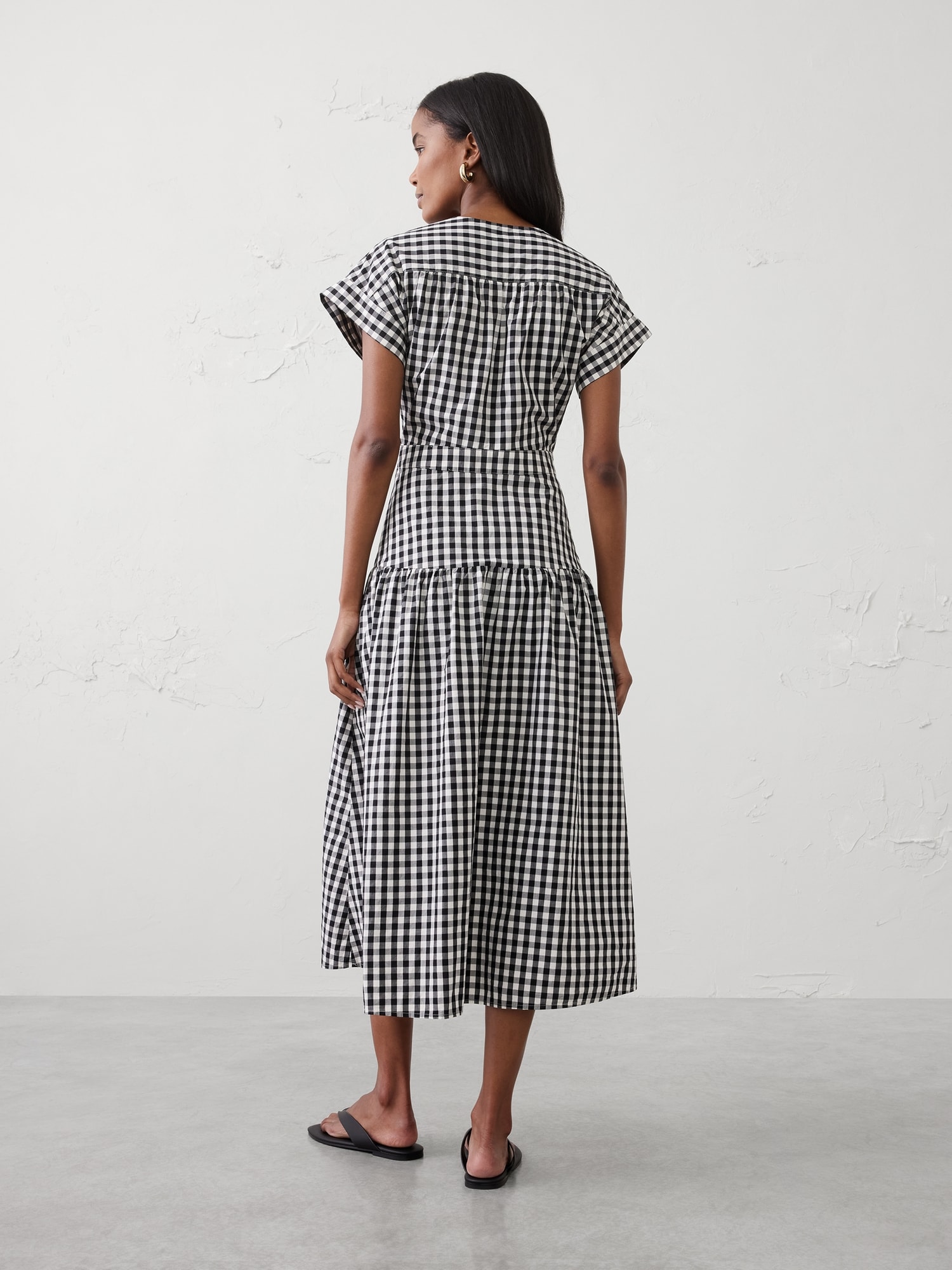 Image number 2 showing, Poplin Surplice Midi Dress