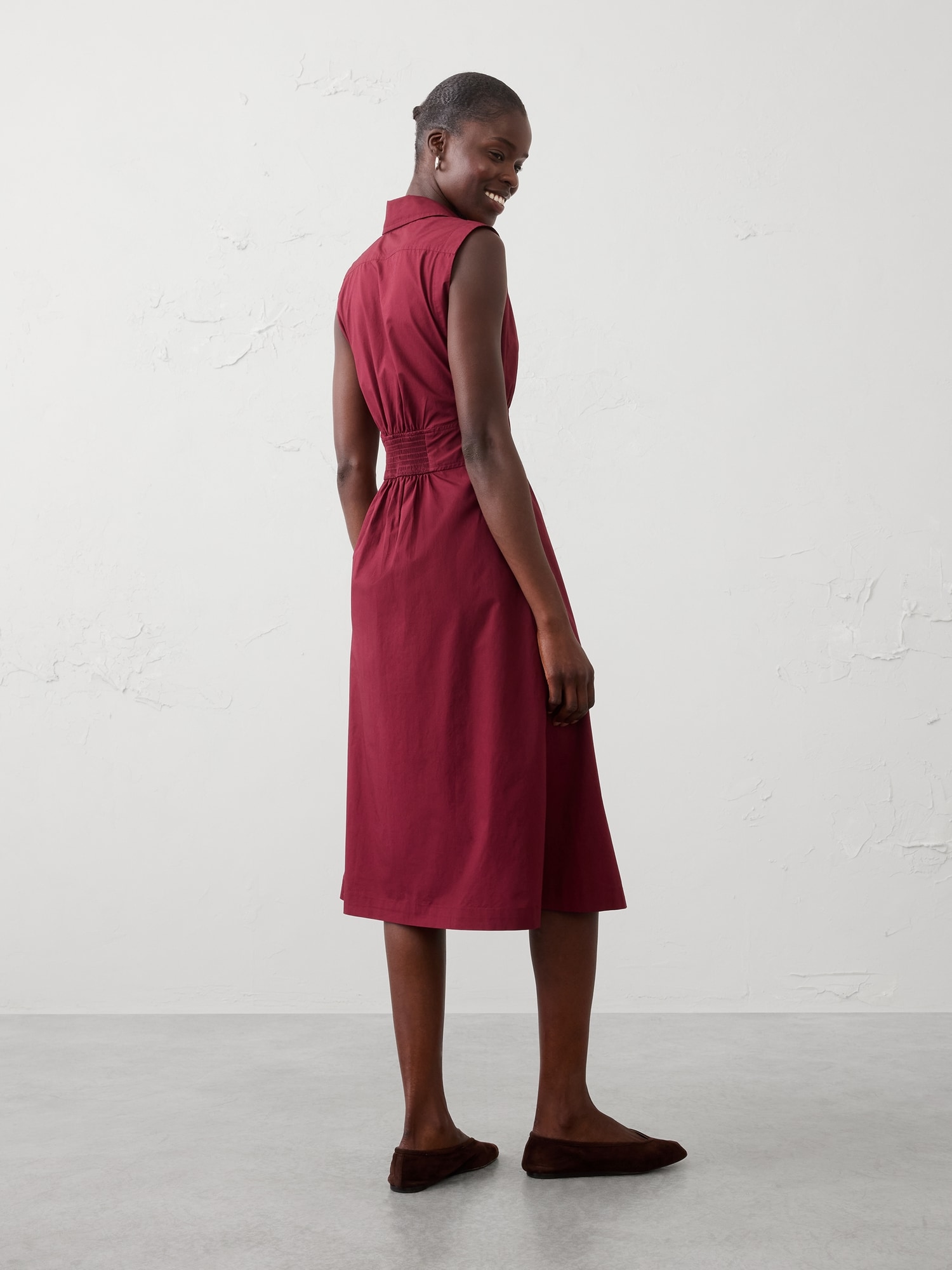 Image number 2 showing, Poplin Collared Button-Down Midi Dress