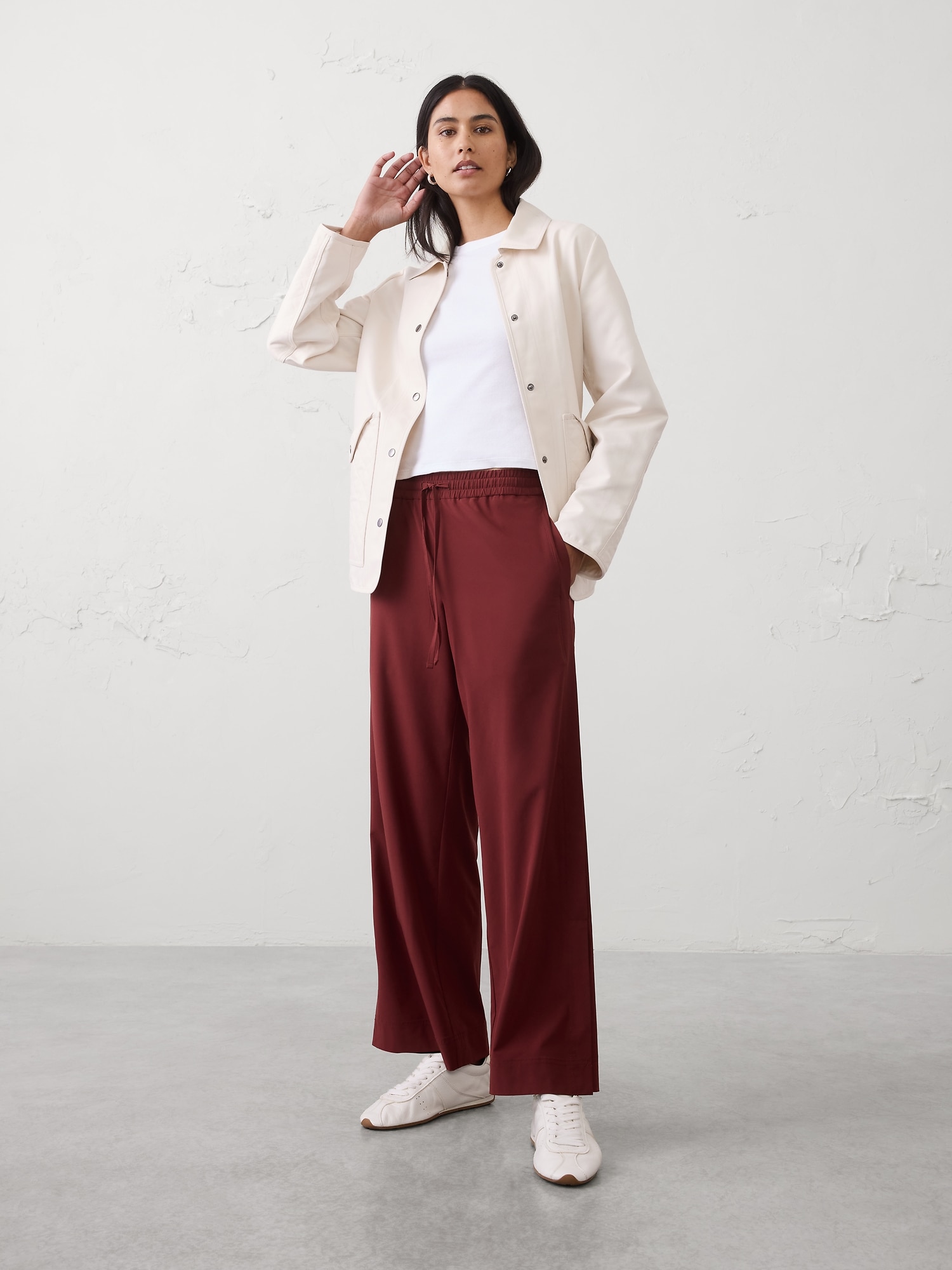Image number 1 showing, Wide-Leg Mid-Rise Airstretch Pant