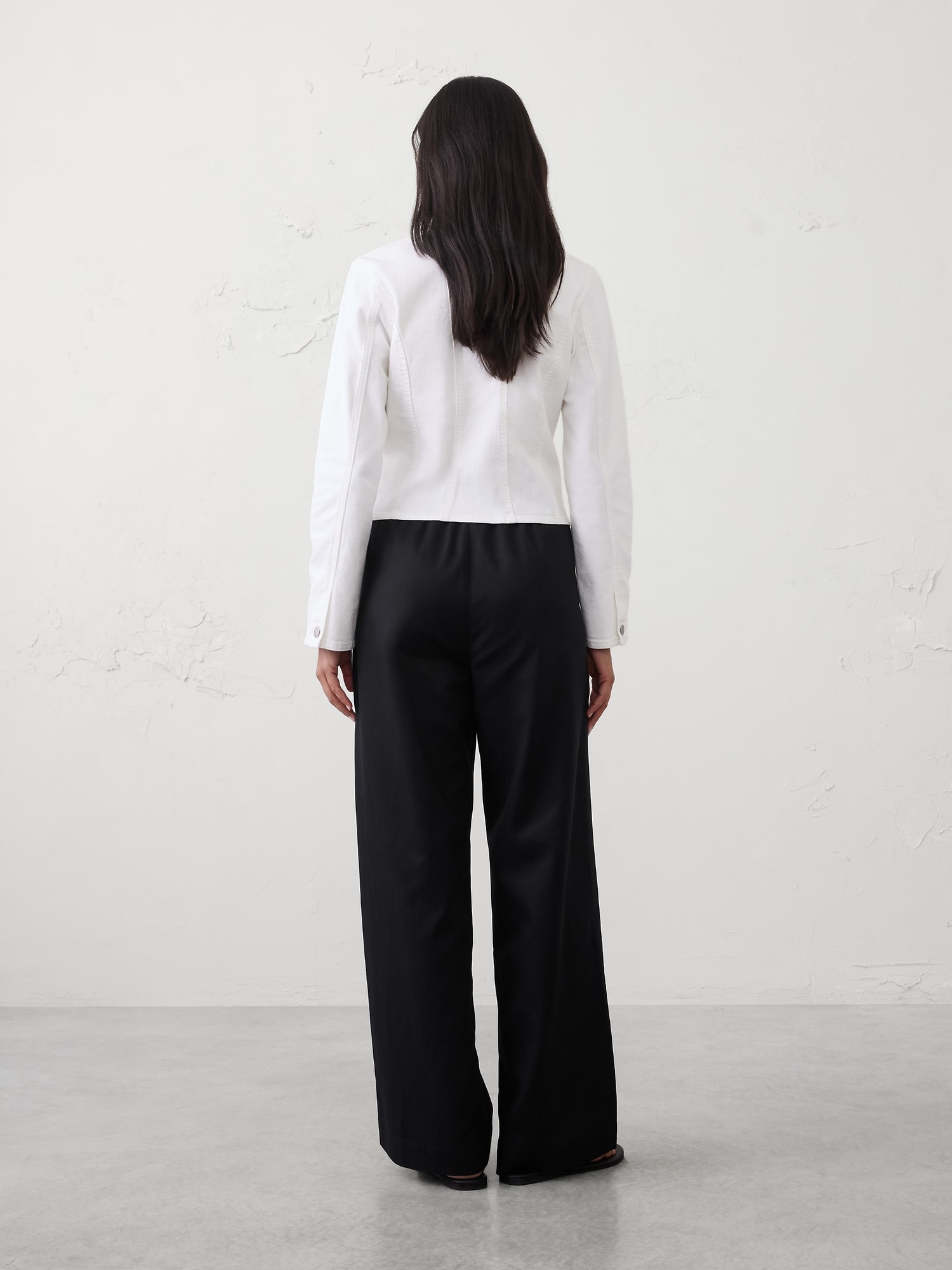 Image number 2 showing, Wide--Leg High-Rise Drapey Twill Pull-On Pant