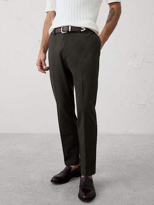 Athletic-Fit Tapered Pant | Banana Republic Factory