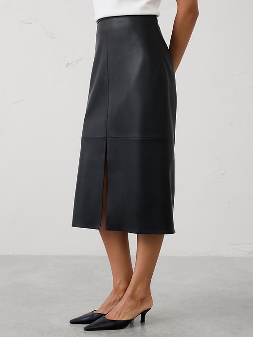 Vegan Leather Seamed Midi Skirt | Banana Republic Factory