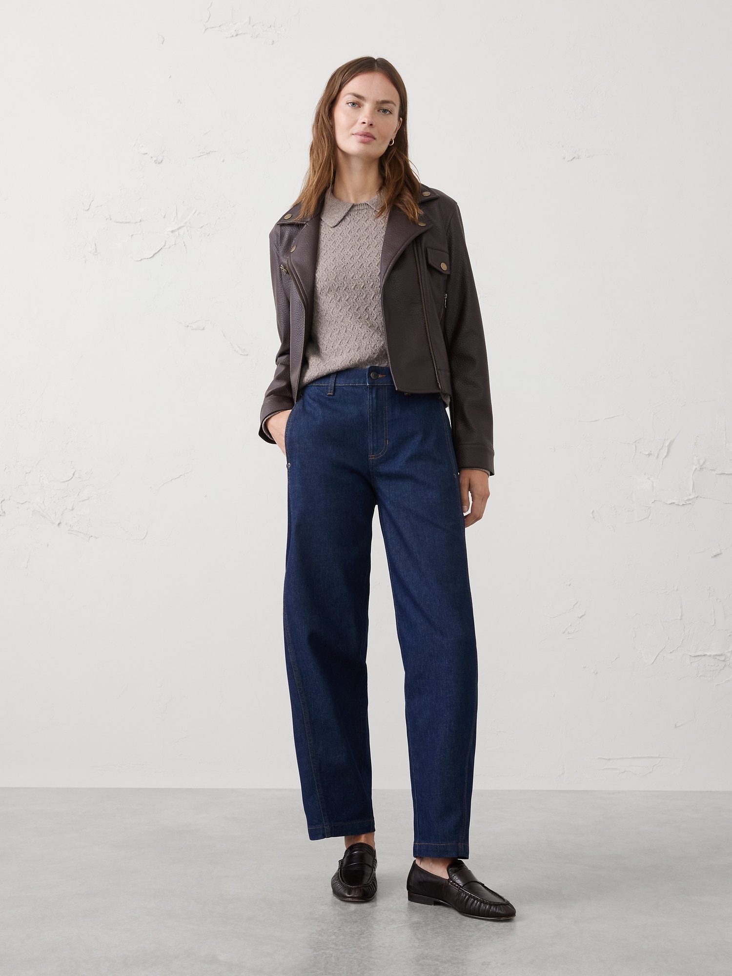 Barrel-Leg Mid-Rise Seamed Jean