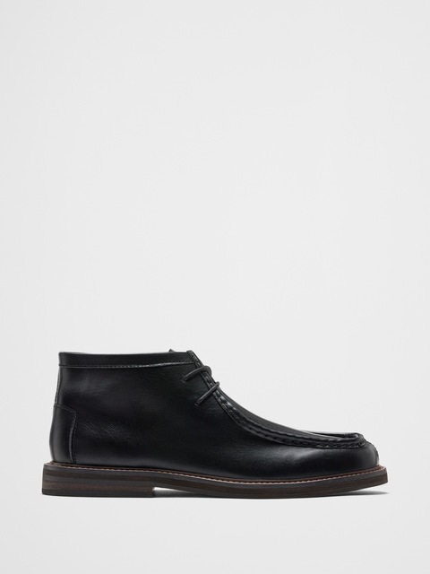 Vegan Leather Moc Toe Chukka
