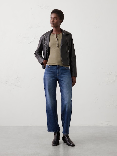 Ribbed Henley T-Shirt