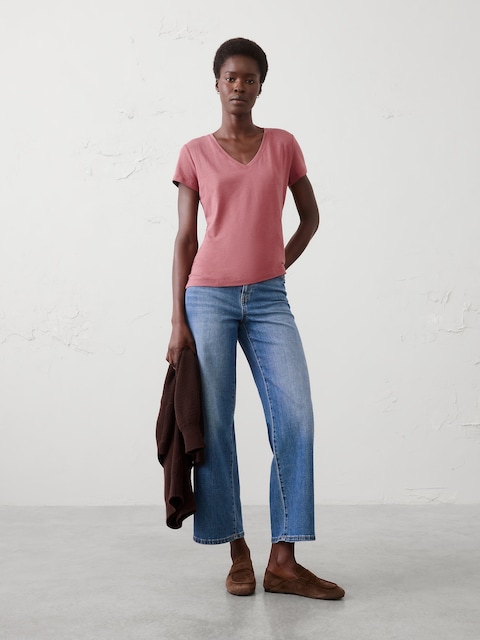 Timeless V-Neck T-Shirt