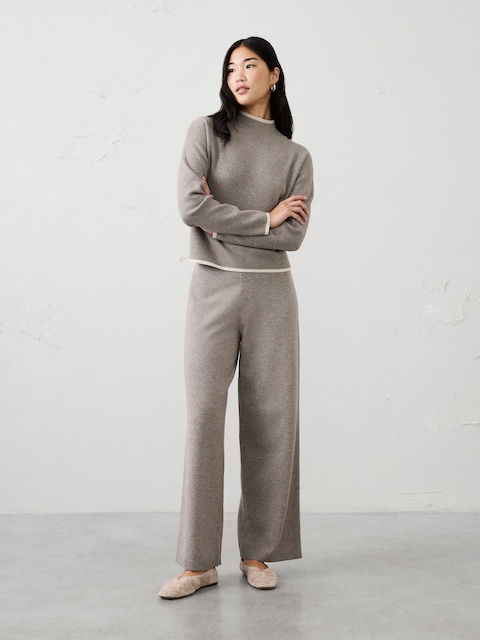 Straight-Leg Mid-Rise Sweater Pant