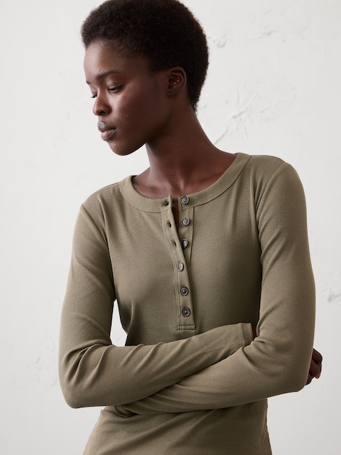 Ribbed Henley T-Shirt