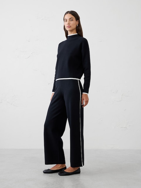 Straight-Leg Mid-Rise Sweater Pant