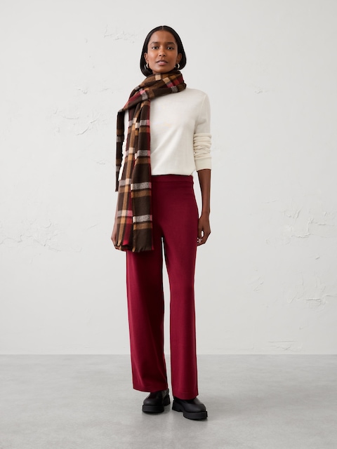 Straight-Leg Mid-Rise Sweater Pant