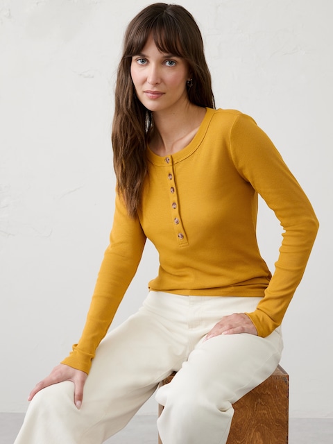 Ribbed Henley T-Shirt