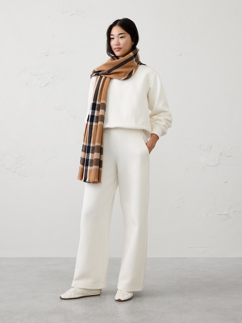 Weekender Wide-Leg Mid-Rise Pull-On Pant